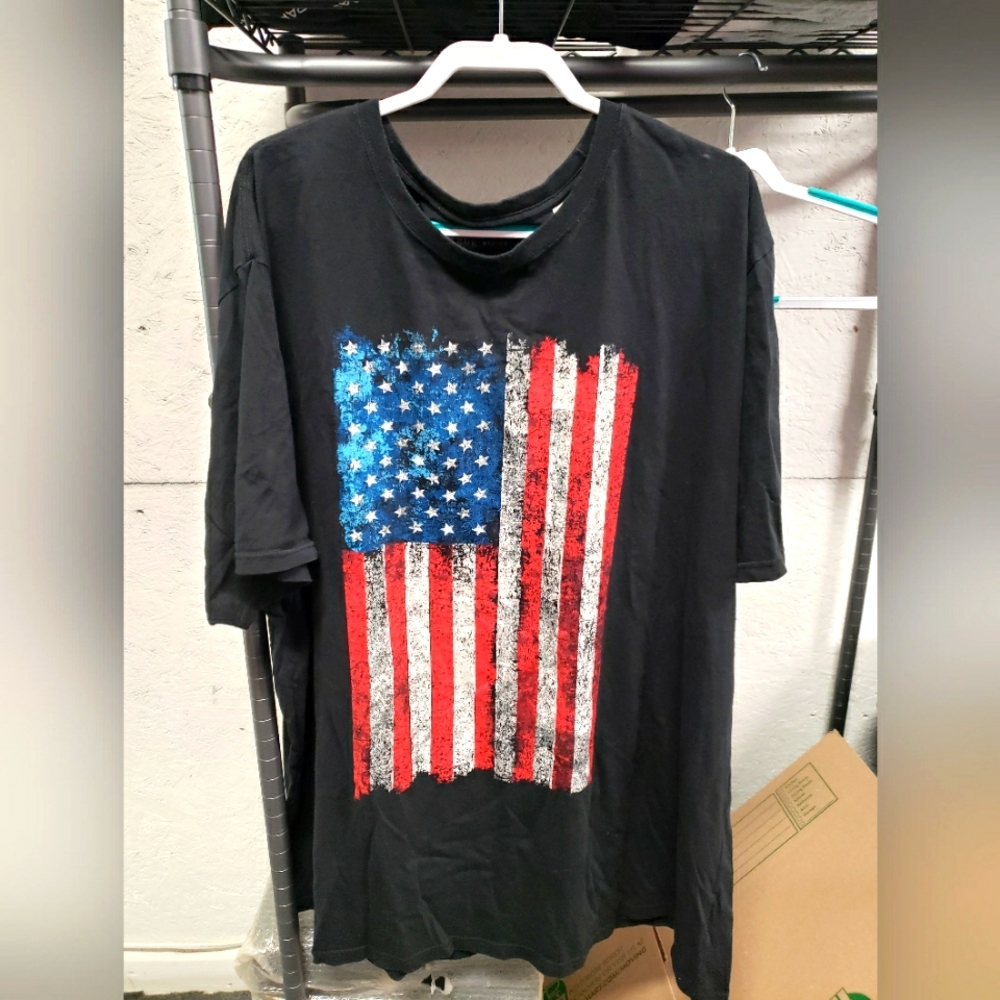 Men's Big/Tall DXL American Flag Tshirt SZ 4XT